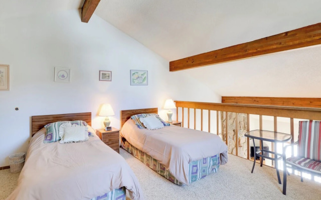 Fraser Mountain Retreat w/ Community Amenities!