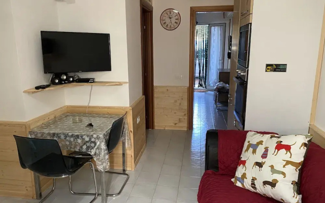 Apartment - Sleeps 2 & Swimming Pool