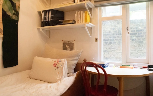 Quiet Retreat With Garden Next To Portobello Road