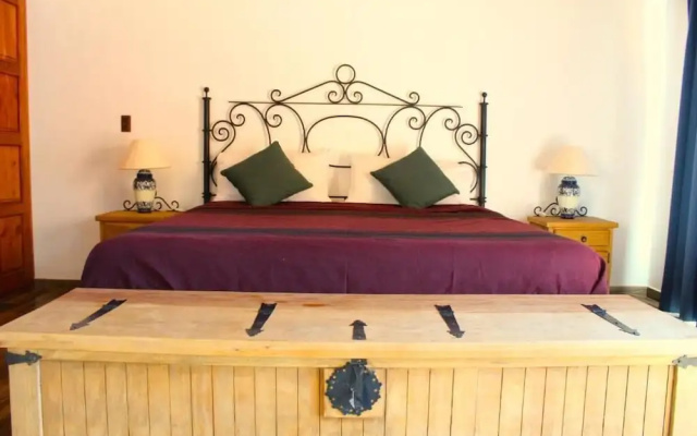 EL Molino de Allende Guest House