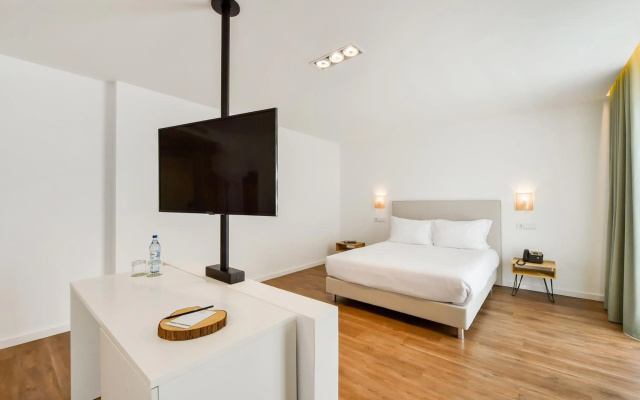 Serpa Hotel