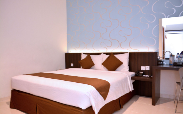 Hotel 88 Embong Kenongo by WH