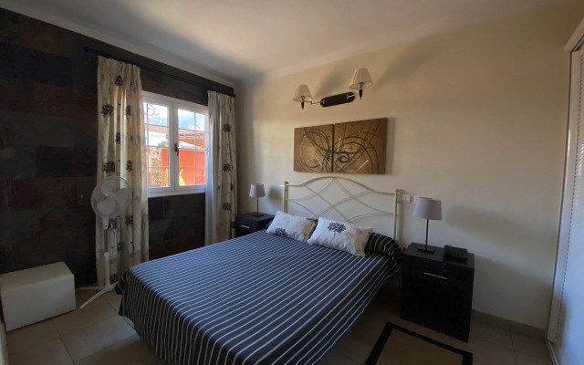 Hotel La Aldea Suites