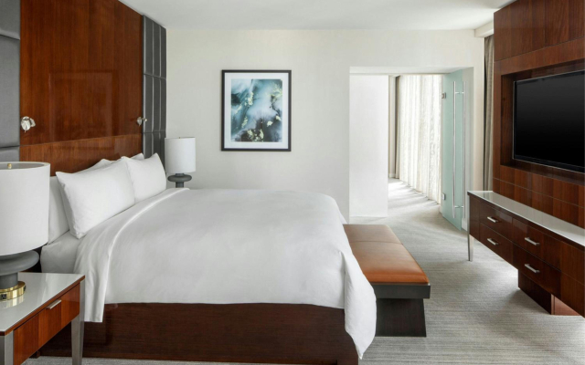 JW Marriott Marquis Miami