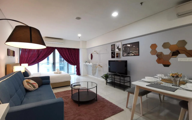 Summer Suites by Plush