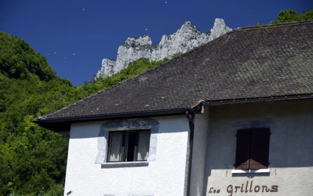 Hôtel Les Grillons