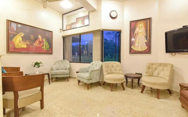 Fabhotel Shikha