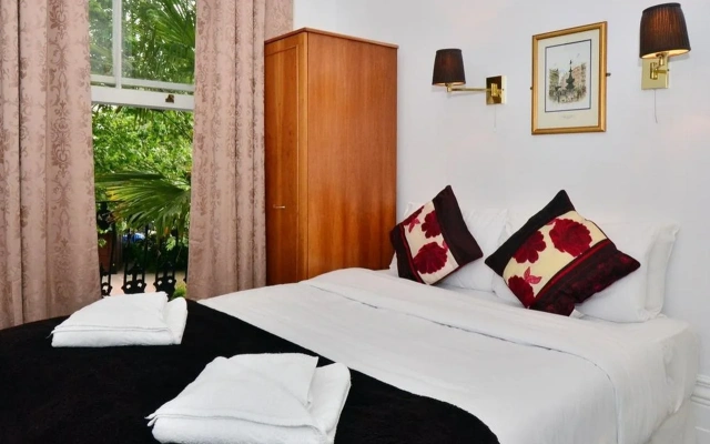 So Paddington Hotel