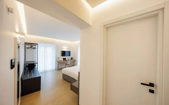 Arya Guest House
