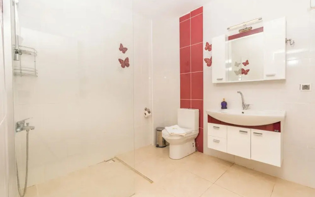 Villa Fuchsia 4-bedroom Retreat With Private Pool and Breathtaking View
