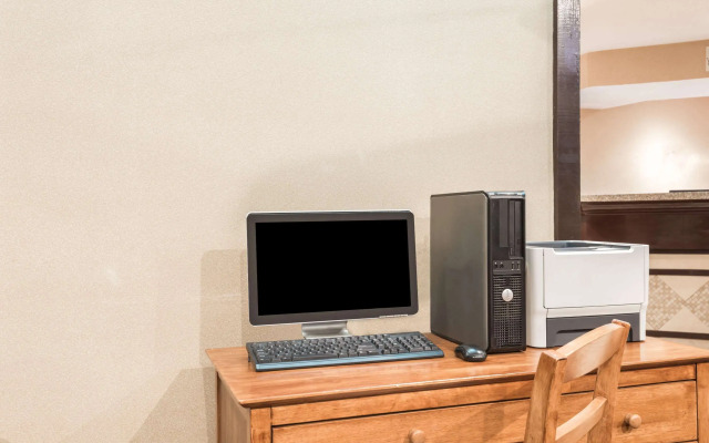 Hawthorn Extended Stay by Wyndham Dayton