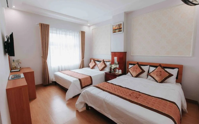 Golden Coto Hotel