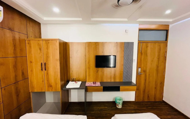 Hotel Satyam Inn