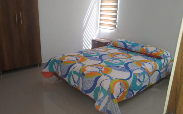 Casa Moderna Con Piscina Privada Y Jacuzzi