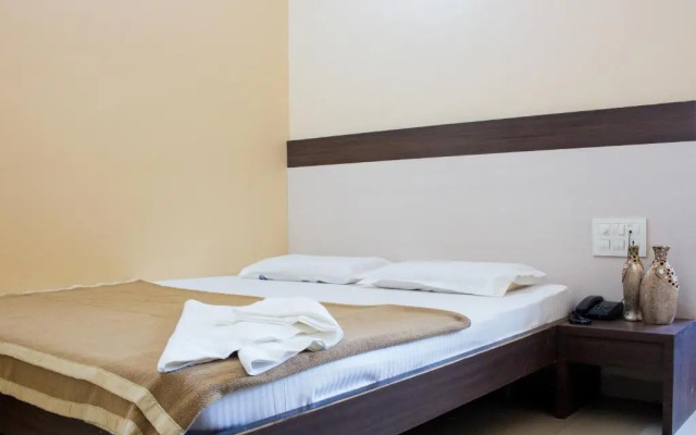 Hotel Aashish Deluxe Pet Friendly