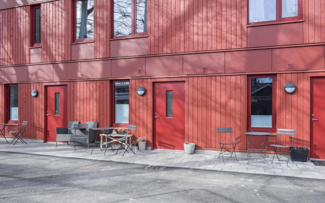 Beautiful Apartment in Färjestaden With Wifi