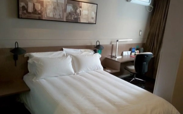 Jinjiang Inn Select Shanghai Expo Dezhou Road
