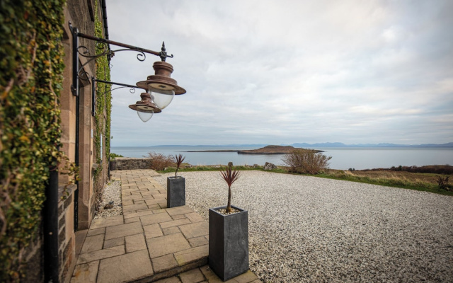 The Flodigarry Hotel in the Skye