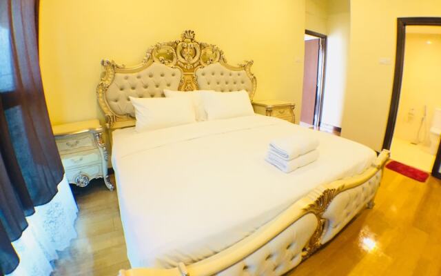 Отель Regalia Suites by iHost Малайзия, Куала-Лумпур - отзывы, цены и фото номеров - забронировать отель Regalia Suites by iHost онлайн вид на фасад