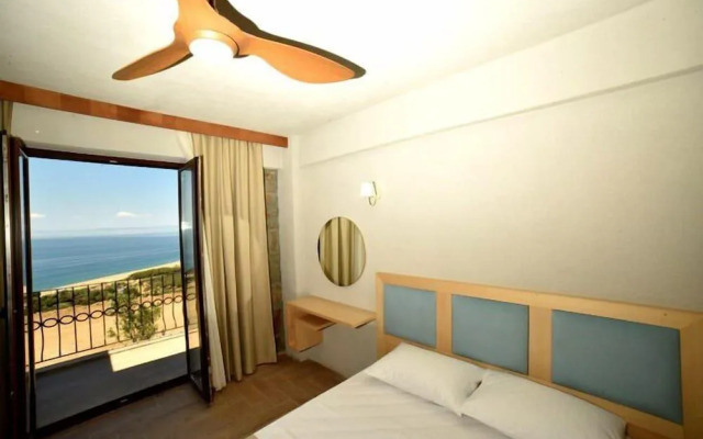 Limnos Hotel