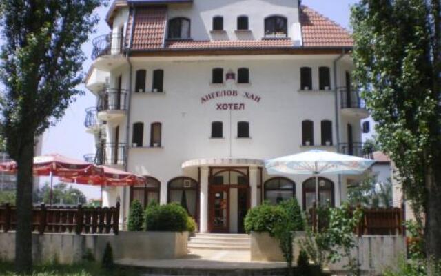 Family Hotel Angelov Han Видин вид на фасад