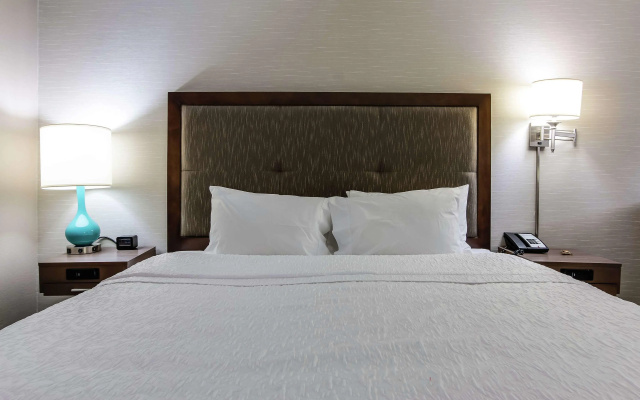 Hampton Inn Dickson