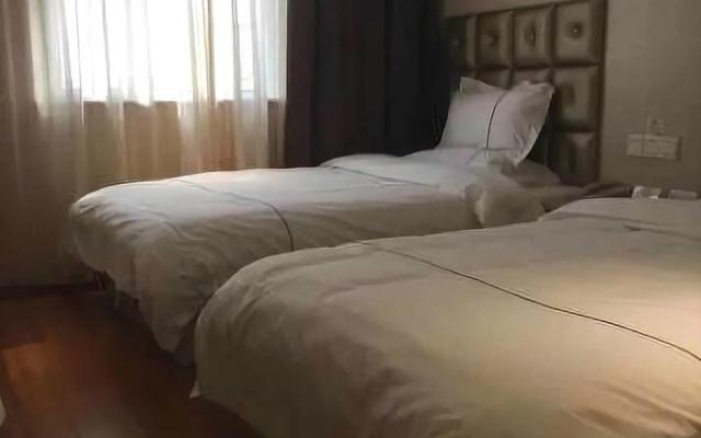 Super 8 Hotel