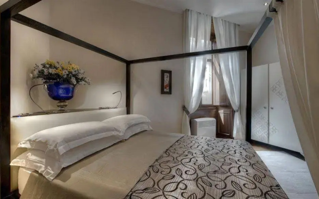 Scent of Rome Apartments