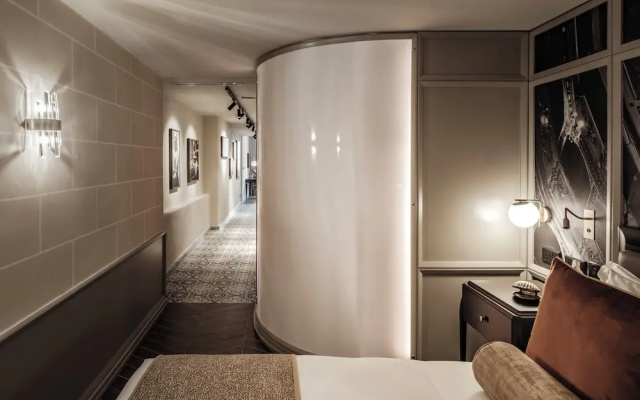 1926 La Galerie Boutique Art Suites