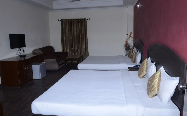 Hotel The Grand Shoba