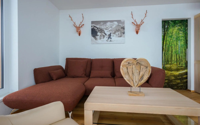 Kitzbüheler Alpenlodge Top A7 with private infrared cabin