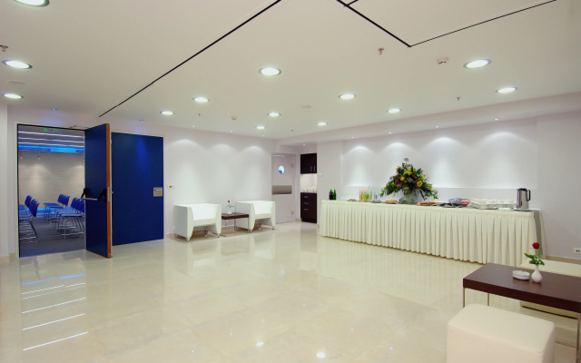 Atrion Hotel