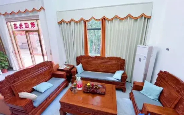 Beibingxiong Wenquan Homestay