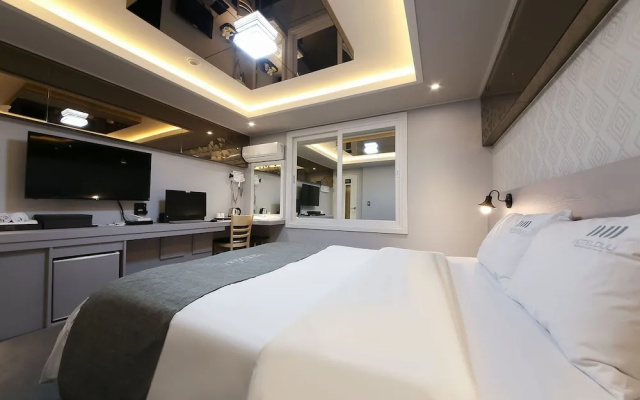 Gwangju Chungjang-Ro Hotel Duu