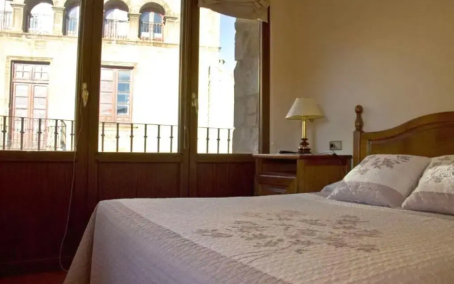Hostal las Coronas