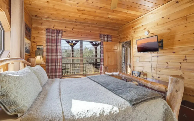 Knotty But Nice 4 Bedroom Home