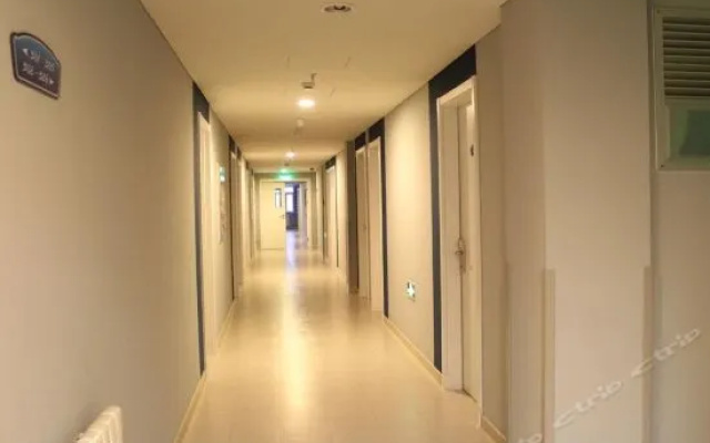 Bestay Hotel Express Urumqi East Nanhu Road