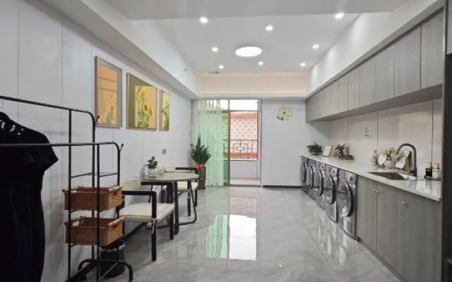 Oscar Hotel (Dongguan Huangjiang Plaza Jianghaicheng Branch)