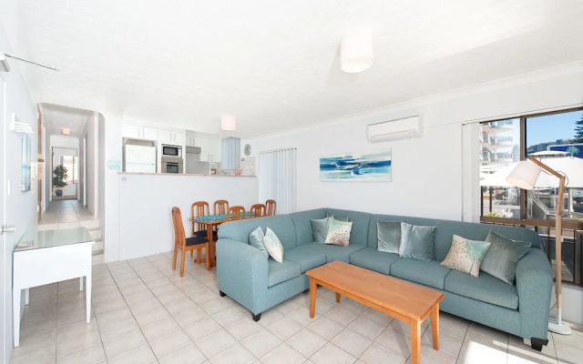 Tradewinds, Unit 4/110 Victoria Parade