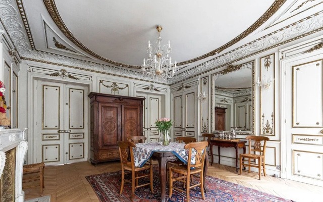 Classical Features in the 9th