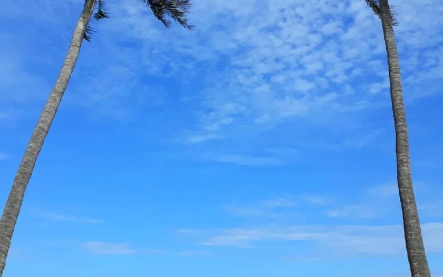 Arys Lagoon Bungalow & Hotel