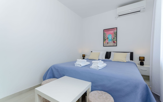 Apartments Pleasures