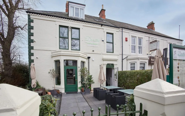Host Stay Osbourne Apartment