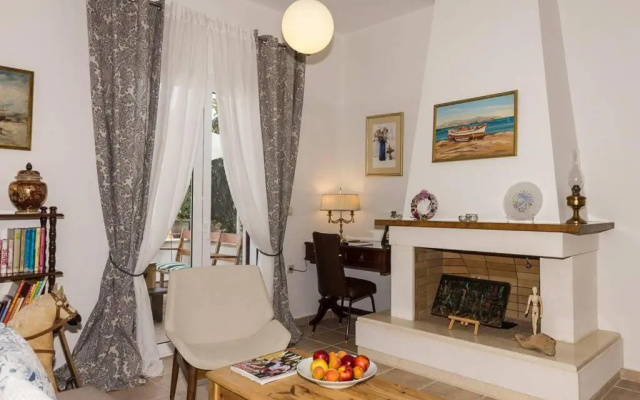 Estia House Cozy-Comfortable Apartment