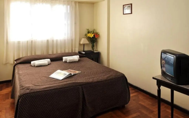 Kings Hotel