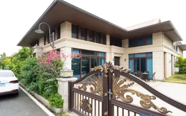 Floral Hotel · Yunshang Hotel (Lingshui Ocean Happy World)