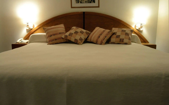 Apart Hotel Maué
