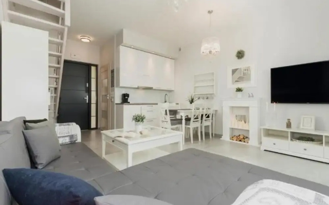 Comfortable Holiday Home With Garden, Summer Pool