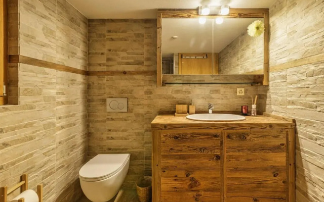 Beautiful Apartment Under Owners Chalet