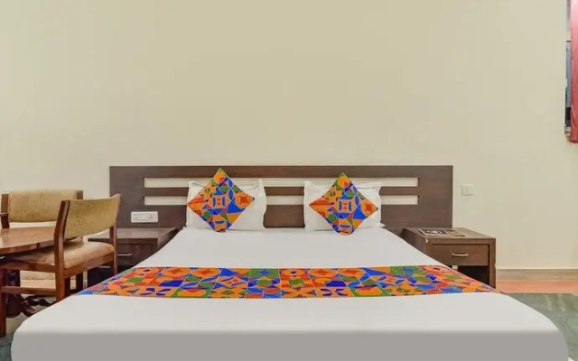 FabHotel Jaipur Classic